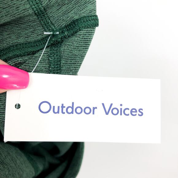 OUTDOOR VOICES Women's Double Time 10" Shorts XS Green Biker Pocket Mid Rise NWT - Picture 8 of 8